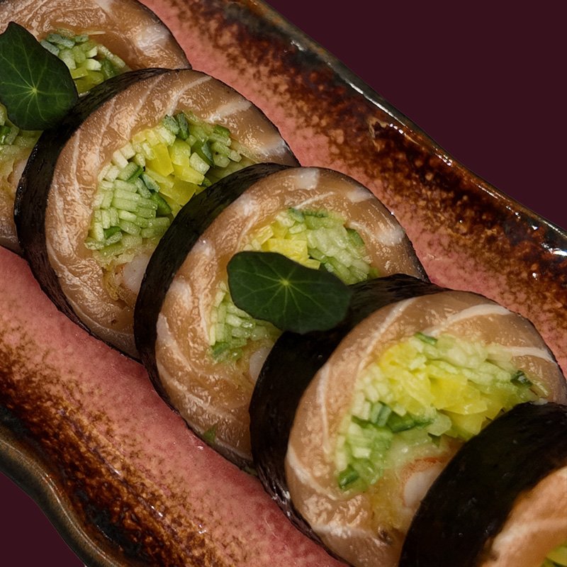 Futomaki special: sashimi roll